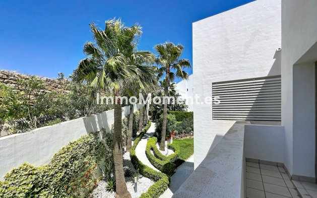 Reventa - Apartamento - Casares - Casares Centro