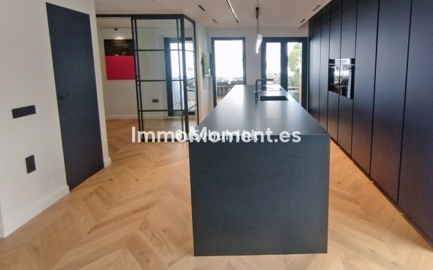 Resale - Apartment - Marbella - Marbella Centro