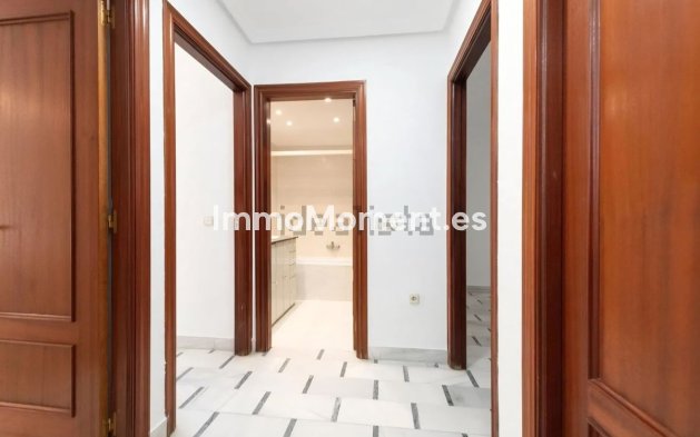 Wiederverkauf - Wohnung - Málaga - Málaga Centro