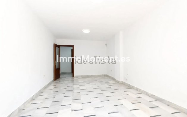 Wiederverkauf - Wohnung - Málaga - Málaga Centro