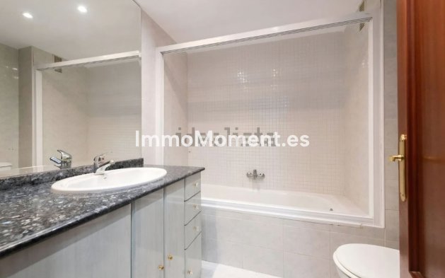Wiederverkauf - Wohnung - Málaga - Málaga Centro