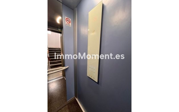 Wiederverkauf - Wohnung - Málaga - Málaga Centro