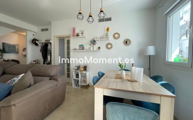 Revente - Appartement - Estepona  - Estepona Centro