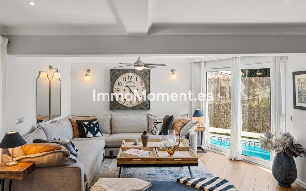 Wiederverkauf - Freistehende Villa - Marbella - Marbella Centro