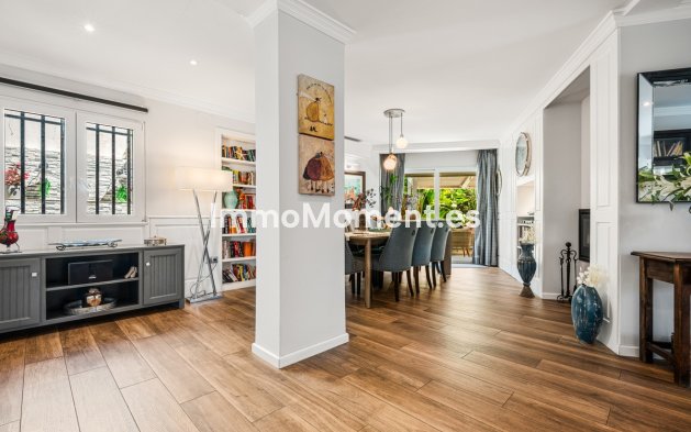 Wiederverkauf - Freistehende Villa - Marbella - Marbella Centro