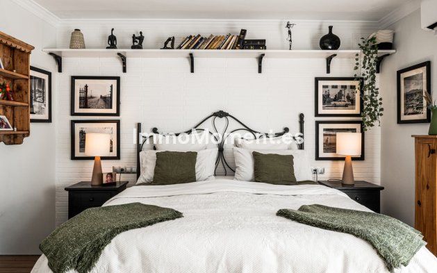 Wiederverkauf - Freistehende Villa - Marbella - Marbella Centro