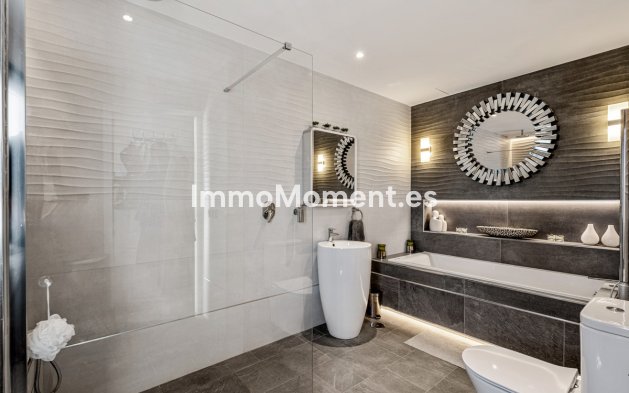 Wiederverkauf - Freistehende Villa - Marbella - Marbella Centro