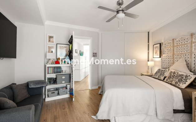 Wiederverkauf - Freistehende Villa - Marbella - Marbella Centro