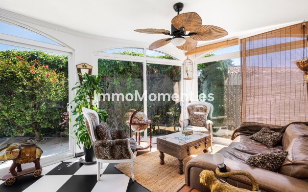 Wiederverkauf - Freistehende Villa - Marbella - Marbella Centro