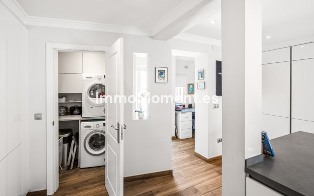 Wiederverkauf - Freistehende Villa - Marbella - Marbella Centro