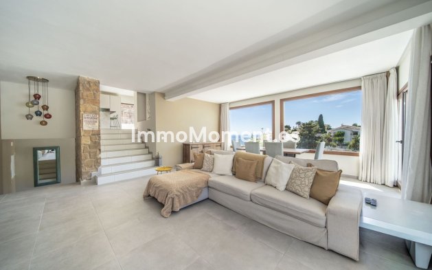 Resale - Detached villa - Benalmadena - Benalmadena Centro