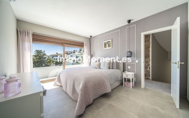 Resale - Detached villa - Benalmadena - Benalmadena Centro