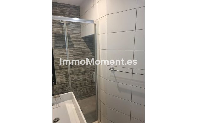 Resale - Detached villa - Benalmadena - Benalmadena Centro