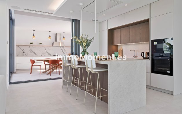 Neubau - Freistehende Villa - Benidorm