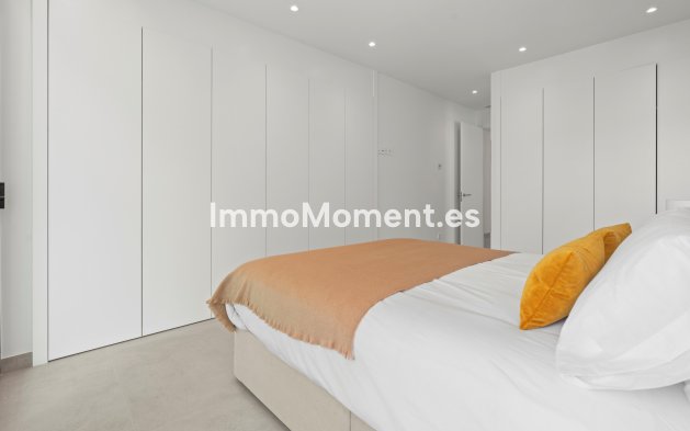 Neubau - Freistehende Villa - Benidorm