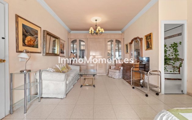 Bestaande woning - Vrijstaande villa - Benalmadena - Benalmadena Centro