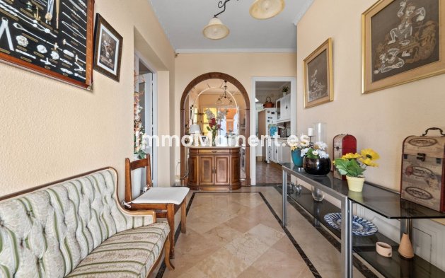Bestaande woning - Vrijstaande villa - Benalmadena - Benalmadena Centro