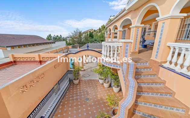 Bestaande woning - Vrijstaande villa - Benalmadena - Benalmadena Centro