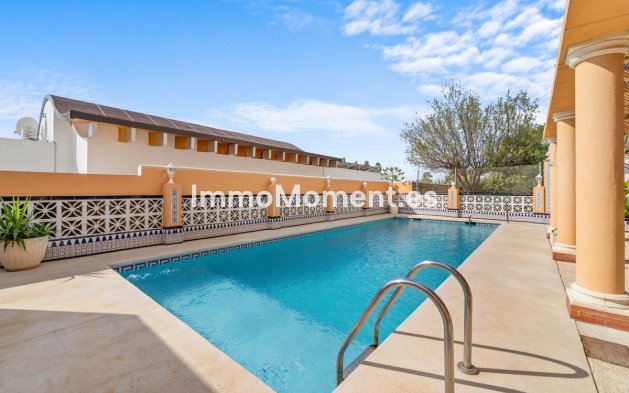 Bestaande woning - Vrijstaande villa - Benalmadena - Benalmadena Centro