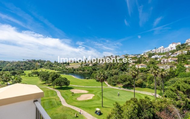 Resale - Apartment - Benahavís - Los Arqueros