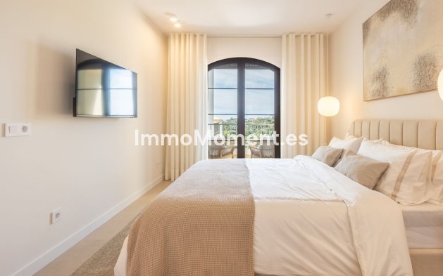 Resale - Apartment - Benahavís - Los Arqueros