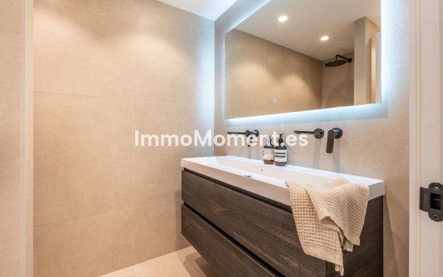 Resale - Apartment - Benahavís - Los Arqueros