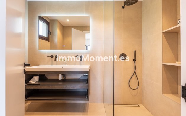 Resale - Apartment - Benahavís - Los Arqueros