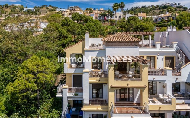 Resale - Apartment - Benahavís - Los Arqueros