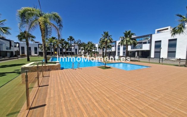Reventa - Apartamento - Guardamar del Segura - Urbanización El Raso