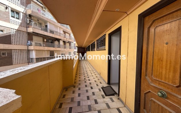 Wiederverkauf - Wohnung - Torrevieja - Torrevieja Centro