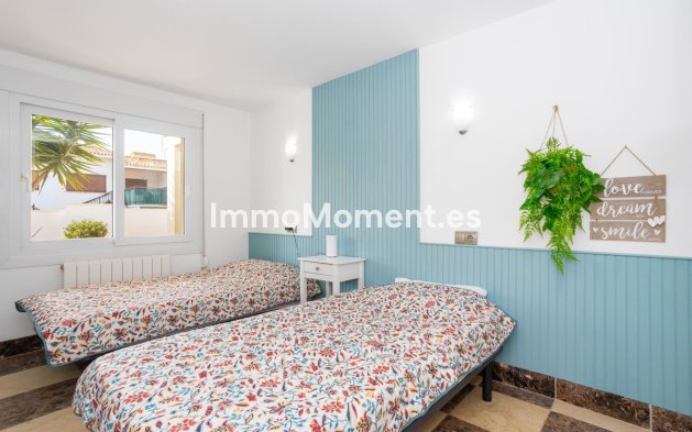 Resale - Detached villa - Orihuela - Campoamor