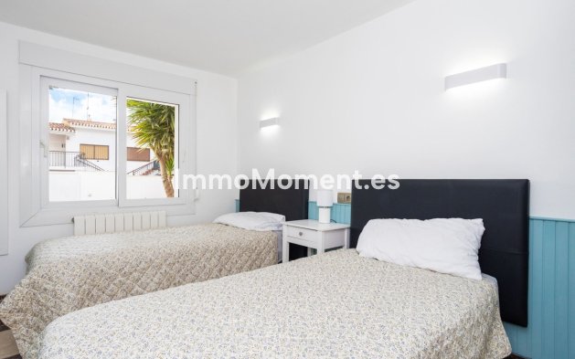 Resale - Detached villa - Orihuela - Campoamor
