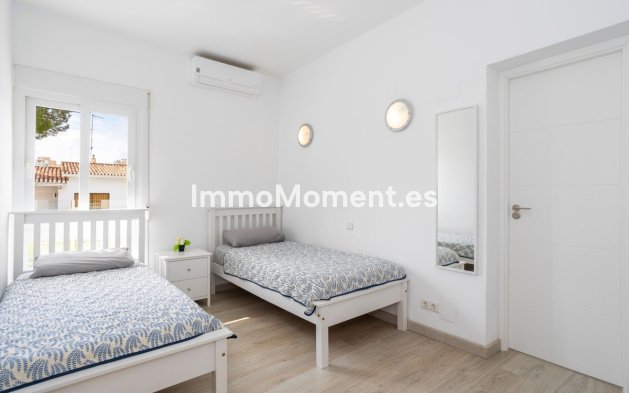 Resale - Detached villa - Orihuela - Campoamor