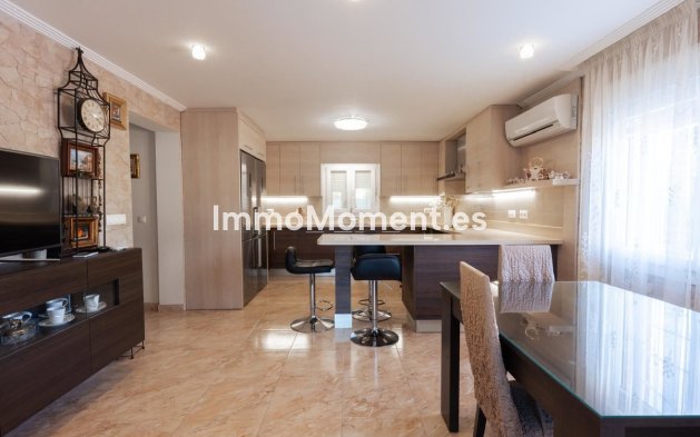 Bestaande woning - Vrijstaande villa - Orihuela - Los Altos