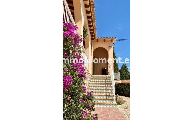 Wiederverkauf - Freistehende Villa - Benissa - La Fustera