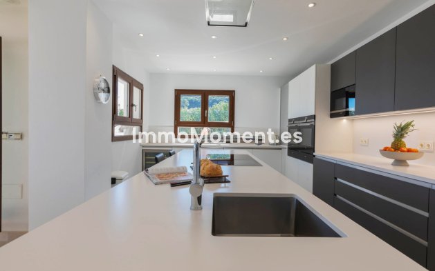 Resale - Detached villa - Benahavís - Benahavís Centro