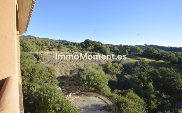 Resale - Apartment - Marbella - Elviria