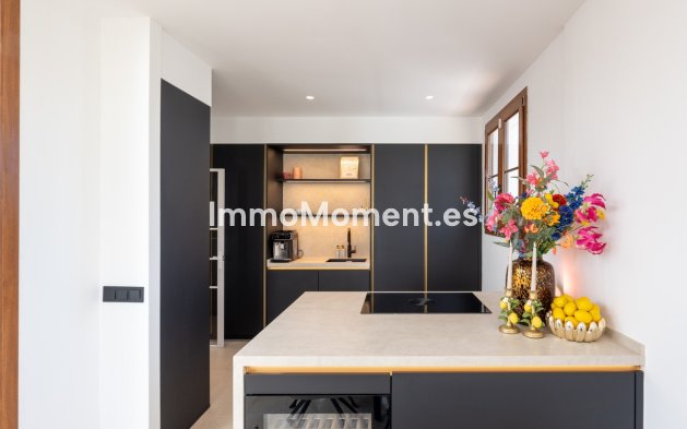 Wiederverkauf - Freistehende Villa - Estepona  - Estepona Centro