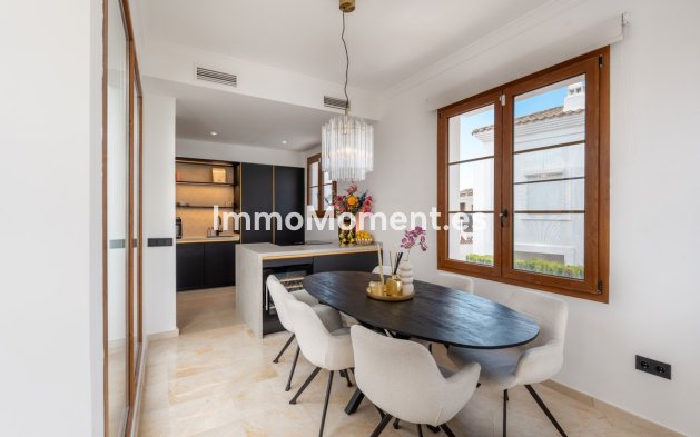 Wiederverkauf - Freistehende Villa - Estepona  - Estepona Centro