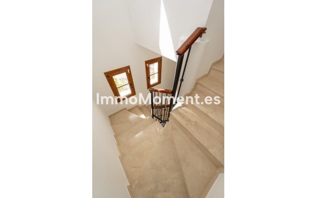 Wiederverkauf - Freistehende Villa - Estepona  - Estepona Centro