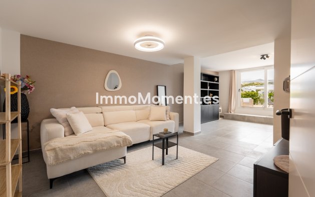 Wiederverkauf - Freistehende Villa - Estepona  - Estepona Centro