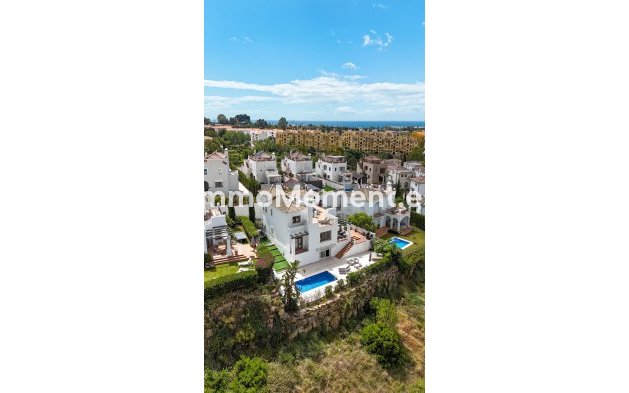 Wiederverkauf - Freistehende Villa - Estepona  - Estepona Centro