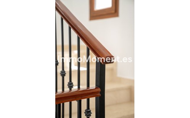 Wiederverkauf - Freistehende Villa - Estepona  - Estepona Centro