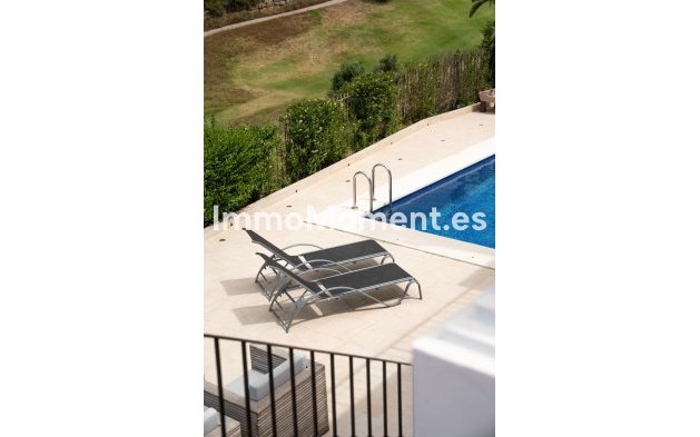 Wiederverkauf - Freistehende Villa - Estepona  - Estepona Centro
