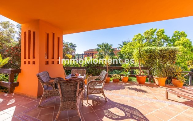 Wiederverkauf - Wohnung - Estepona  - Estepona Centro
