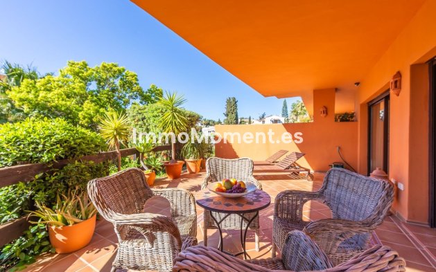 Wiederverkauf - Wohnung - Estepona  - Estepona Centro