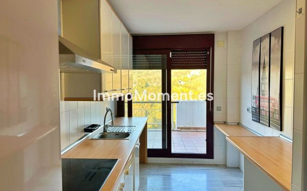 Wiederverkauf - Wohnung - Estepona  - Selwo