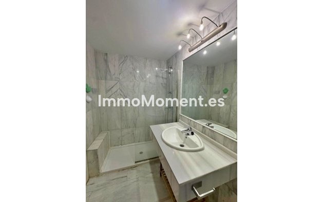 Wiederverkauf - Wohnung - Estepona  - Selwo
