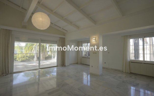 Resale - Detached villa - Marbella - Nagüeles