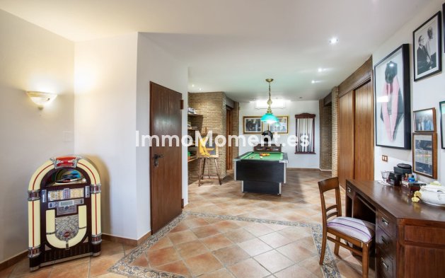 Bestaande woning - Vrijstaande villa - Benalmadena - Benalmadena Centro